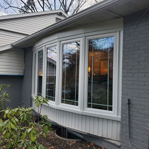 bay window exterior view